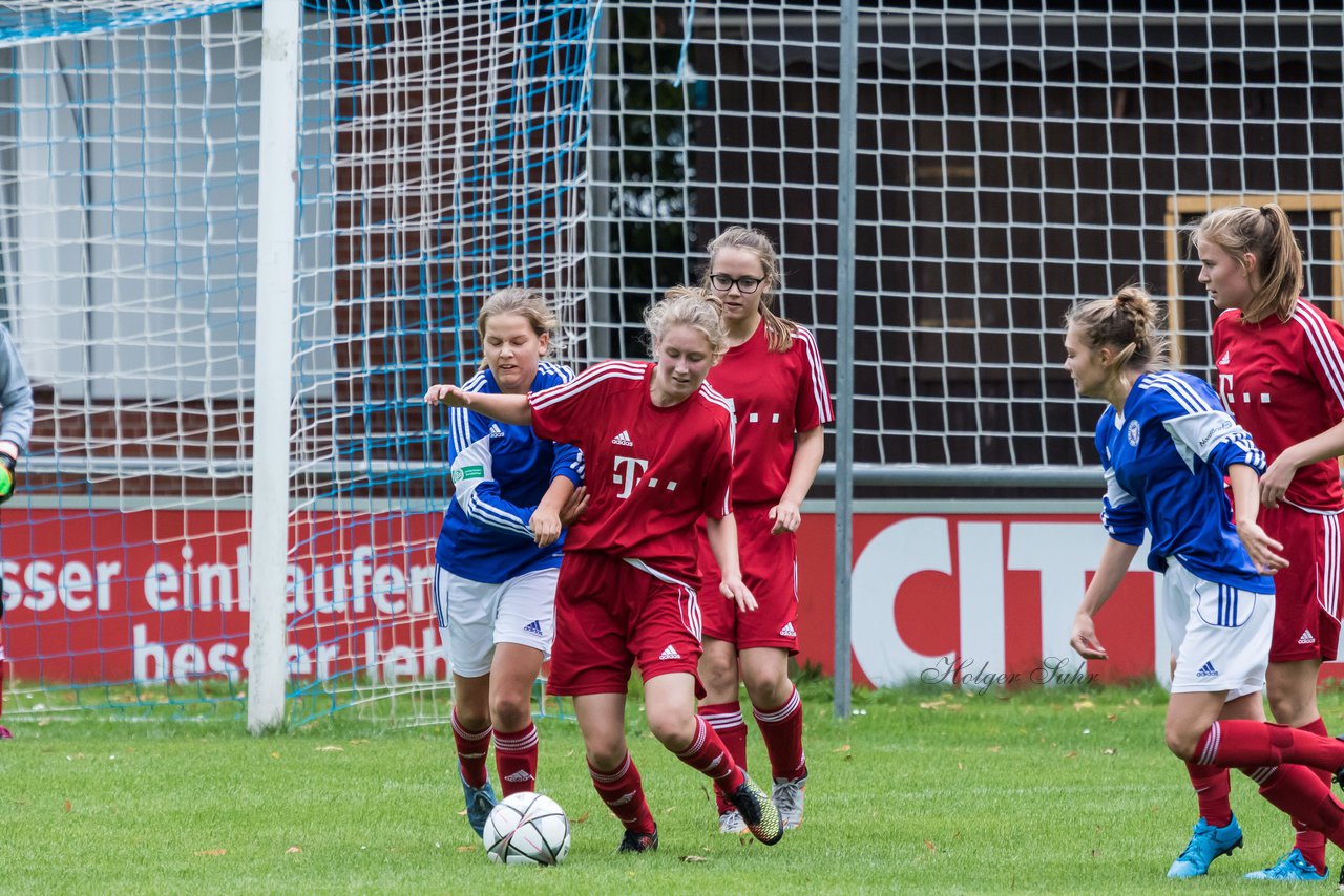 Bild 221 - B-Juniorinnen Holstein Kiel - SV Wahlstedt : Ergebnis: 5:0